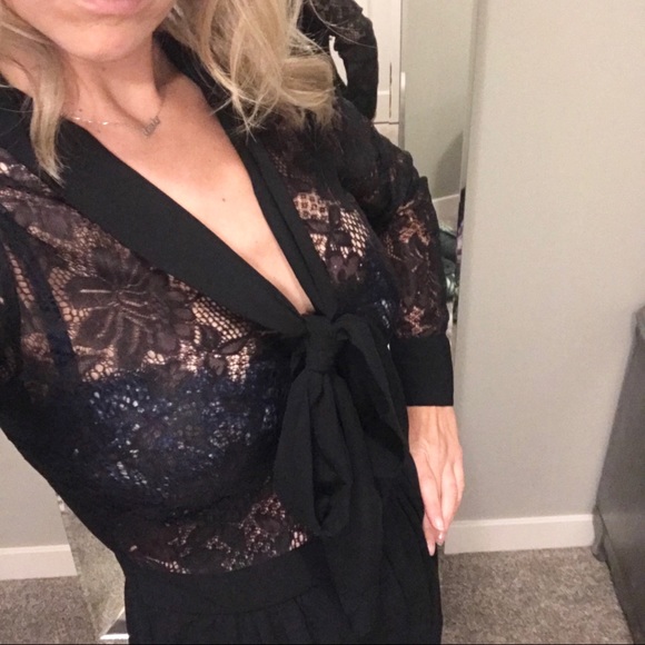 Black Lace Detailed Romper - Picture 4 of 8